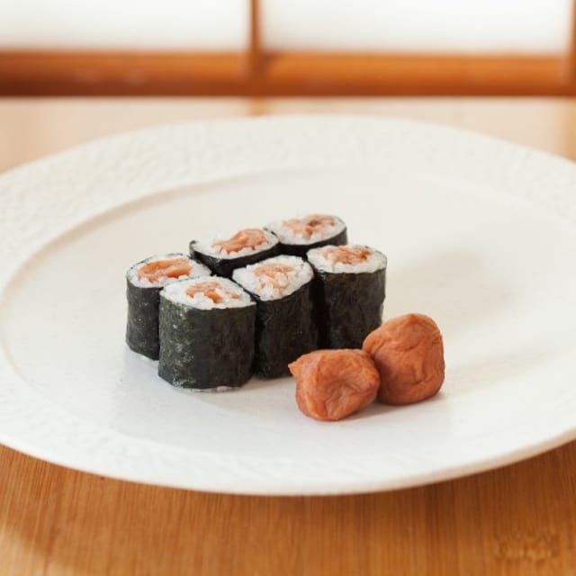 Ume Maki.